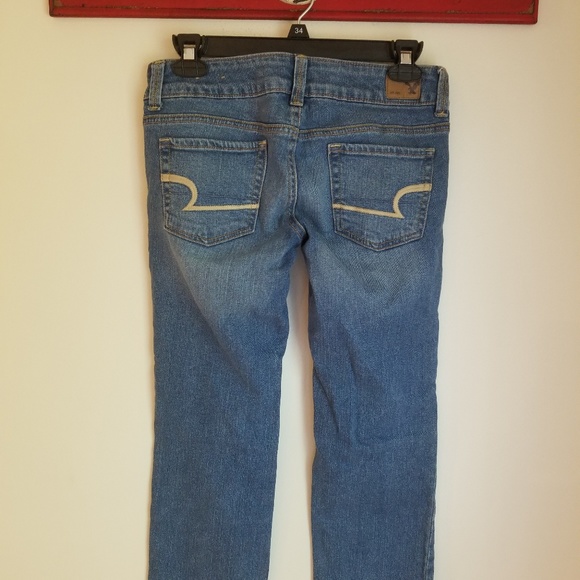 American Eagle Artist Crop - Picture 2 of 5